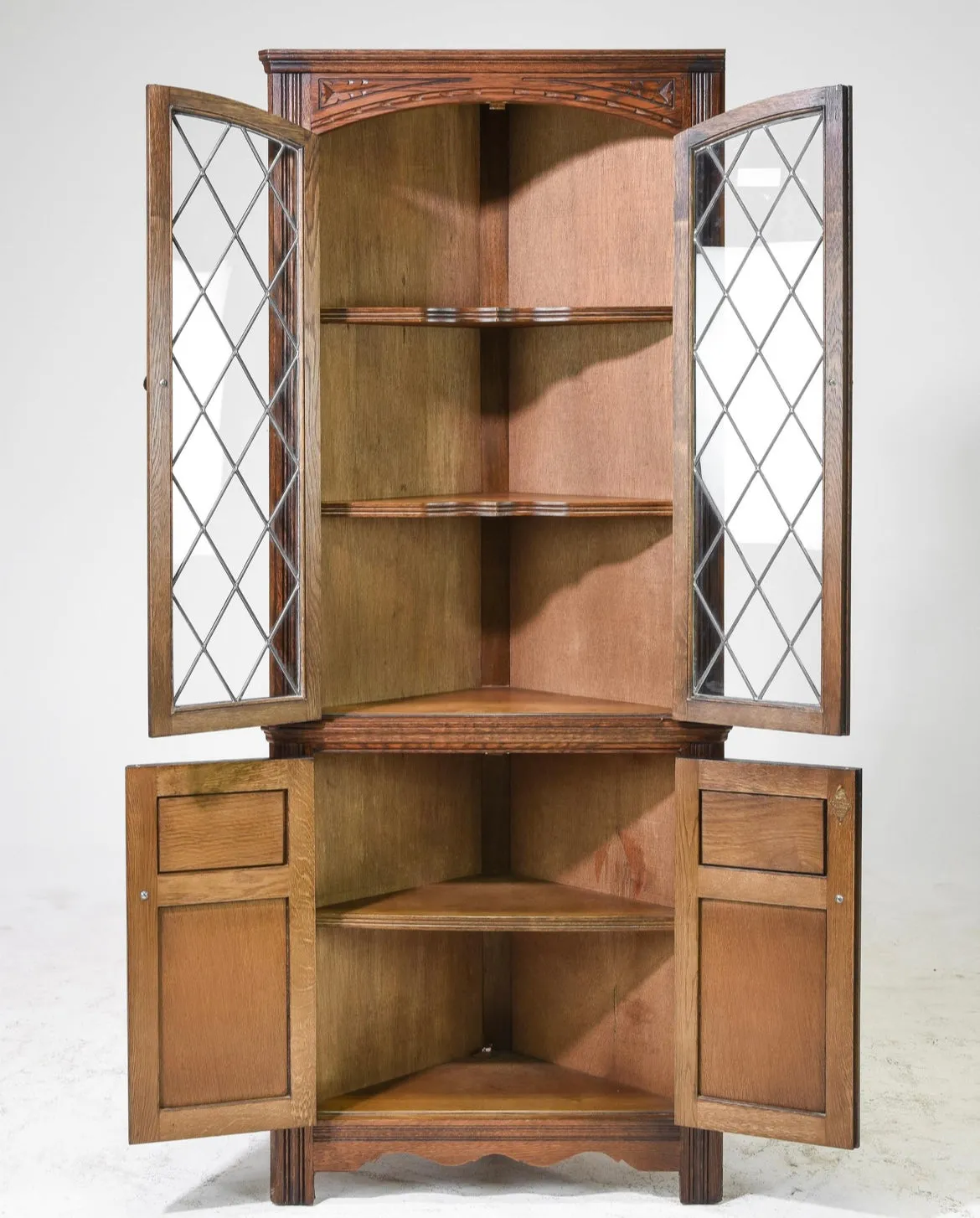 1920s British Oak Leaded Glass Corner Cabinet