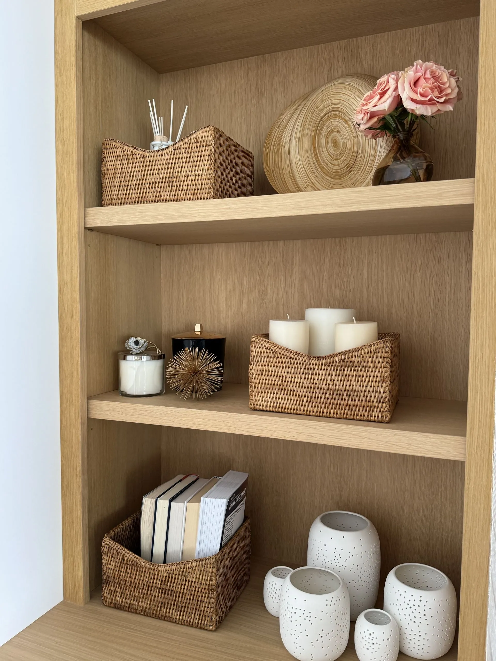 La Jolla Rattan Organizing & Shelf Basket